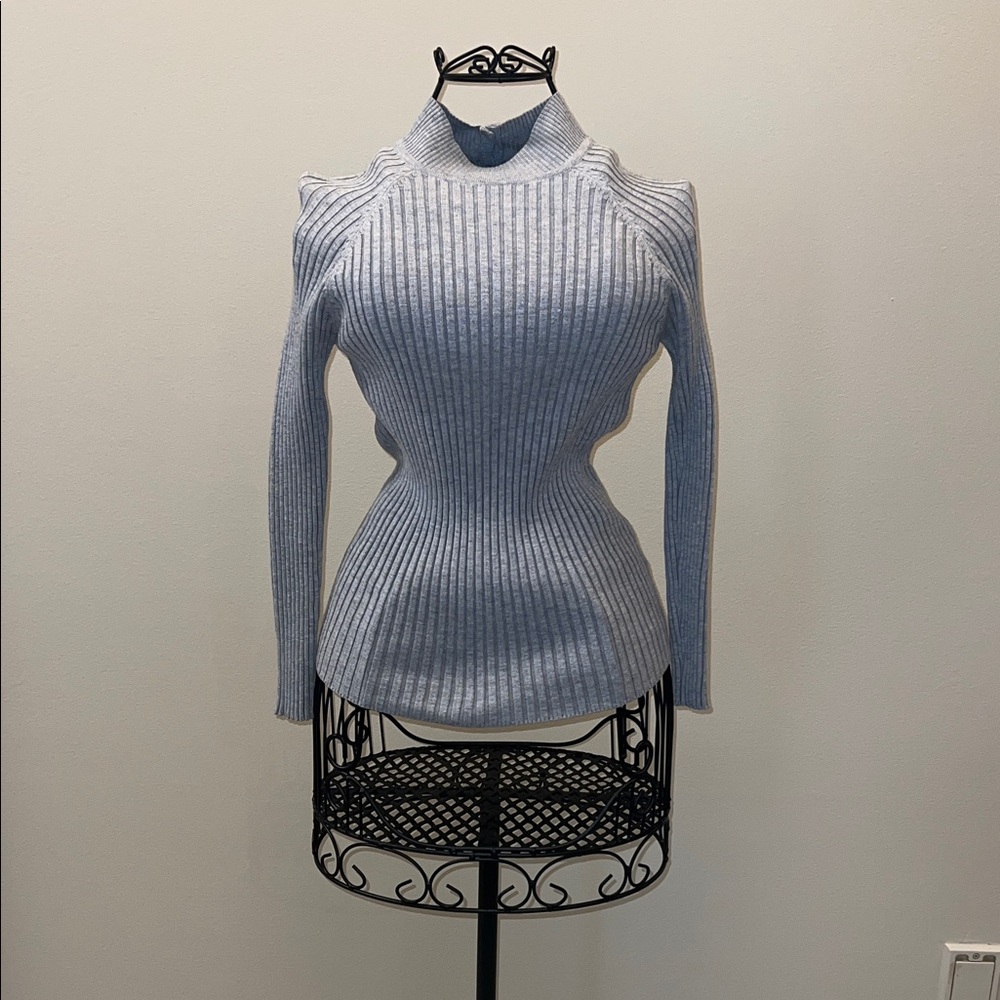 Elegant Gray Women's Turtleneck Sweater